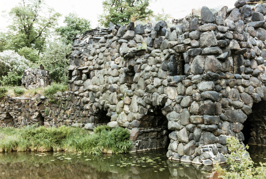 Vorschaubild Gartenreich, Stein (Foto 1988)